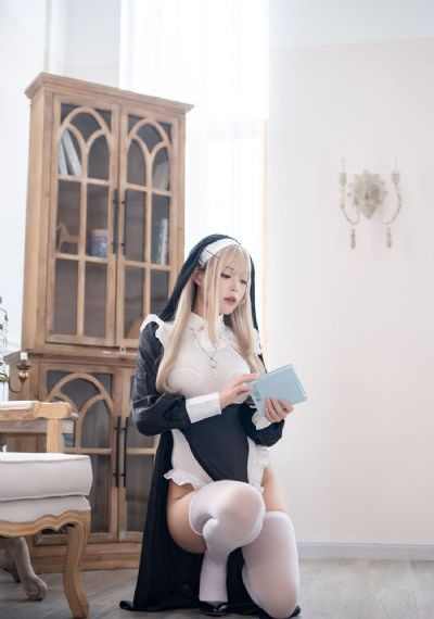 诱h闺蜜进去了